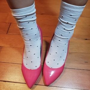 pink pointed-toe heels